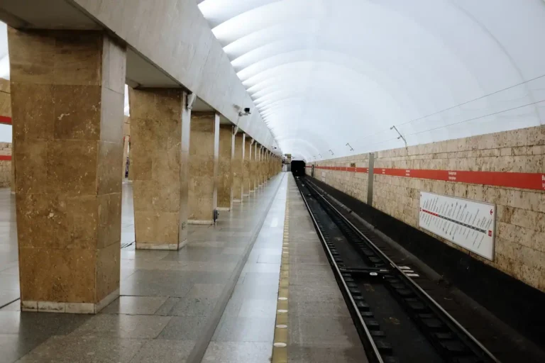 Construction du tunnel sous la Manche : comment on a creusé sous la mer